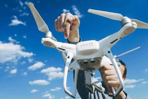 najświeższe informacje o firmie Te "inteligentne" projekty na dronach ujawniają niezwykłą naturę skrzydeł technologii